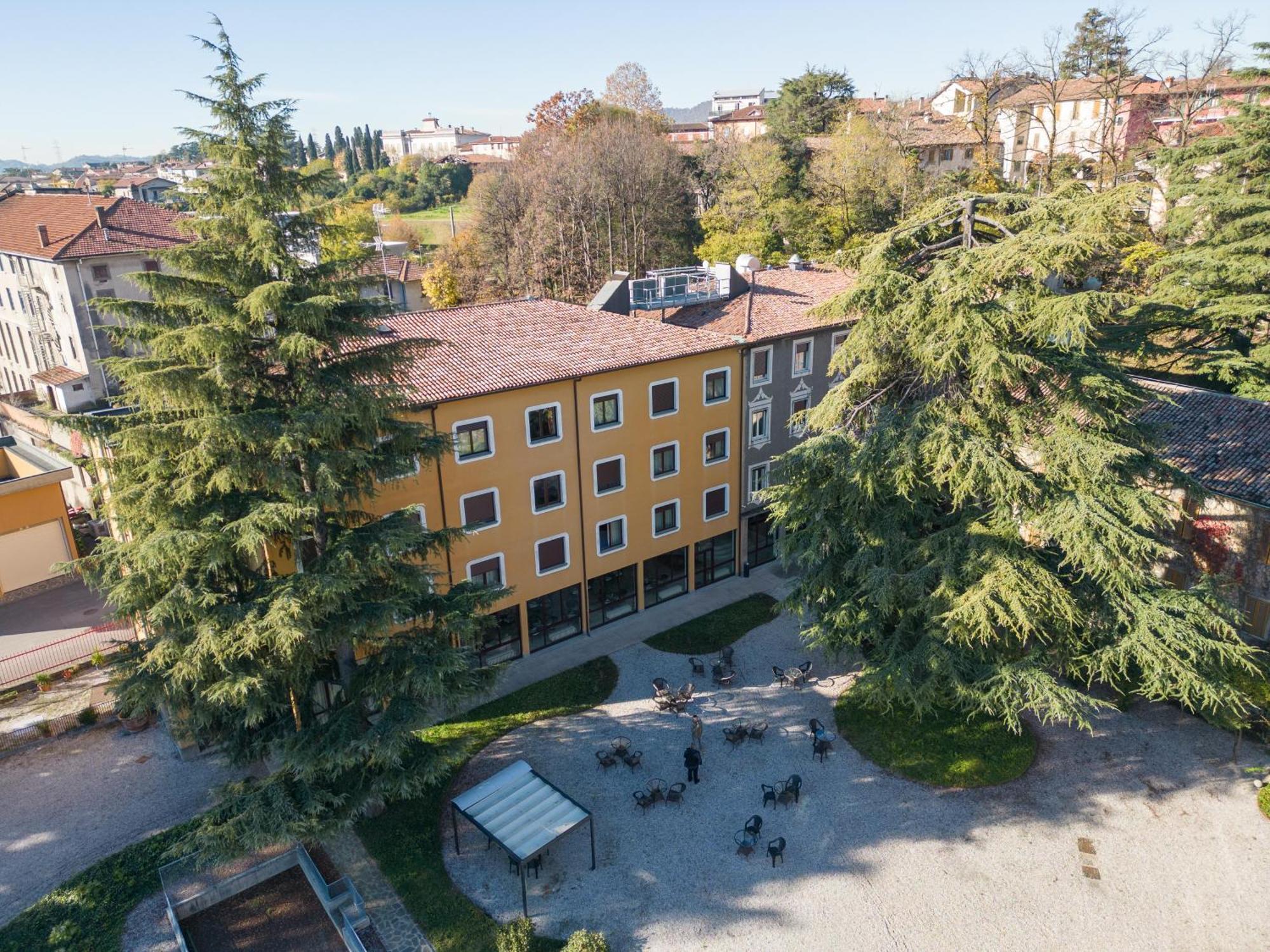 Hotel San Pancrazio Трескоре-Бальнеарио Экстерьер фото